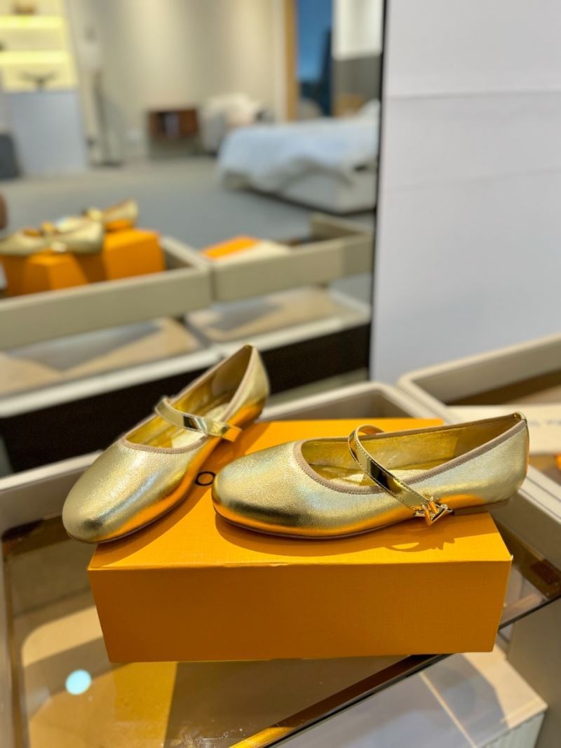 Louis Vuitton Flat Shoes